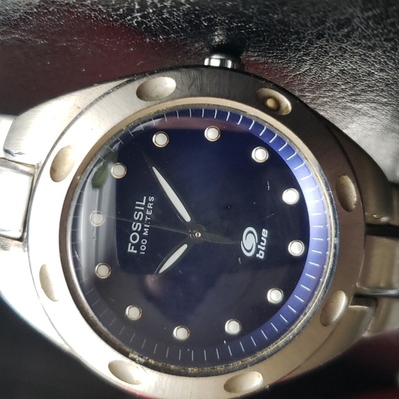 Men's Fossil Watch - Picture 5 of 5